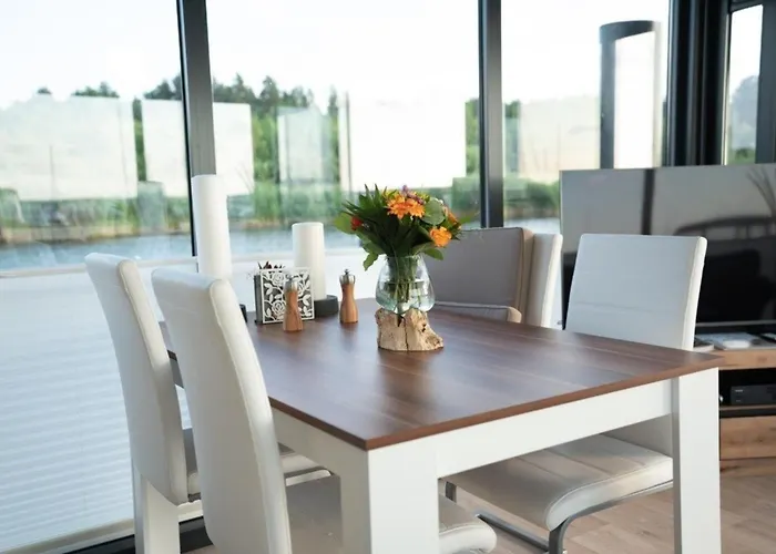 Hausboot The Hideaway Lp25 Botel